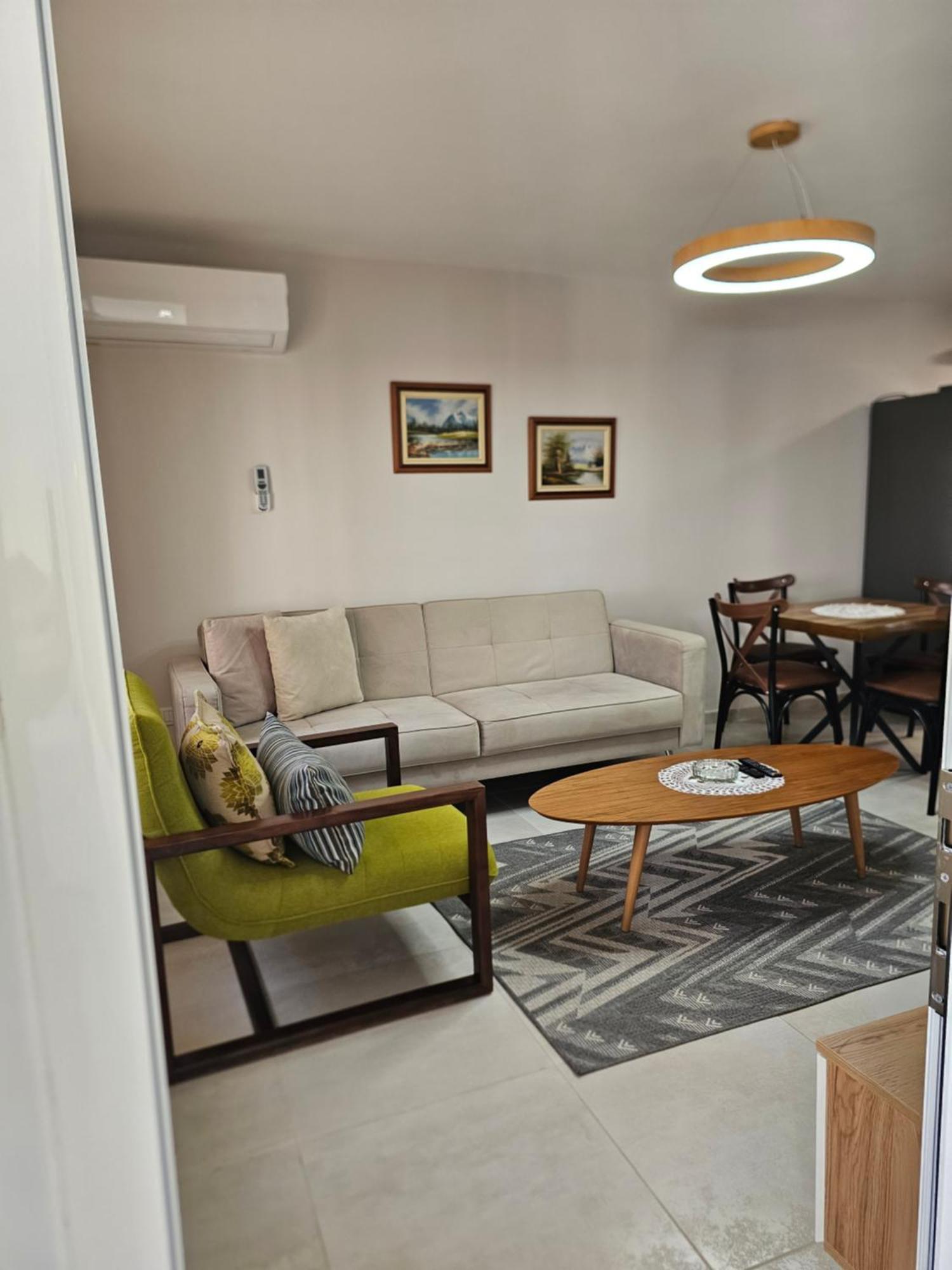 Alex'S Apartment Дуррес Екстер'єр фото